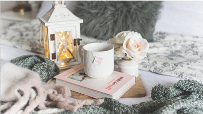 Top 5: Books & Teas to Help You Get in the V-Day Mood